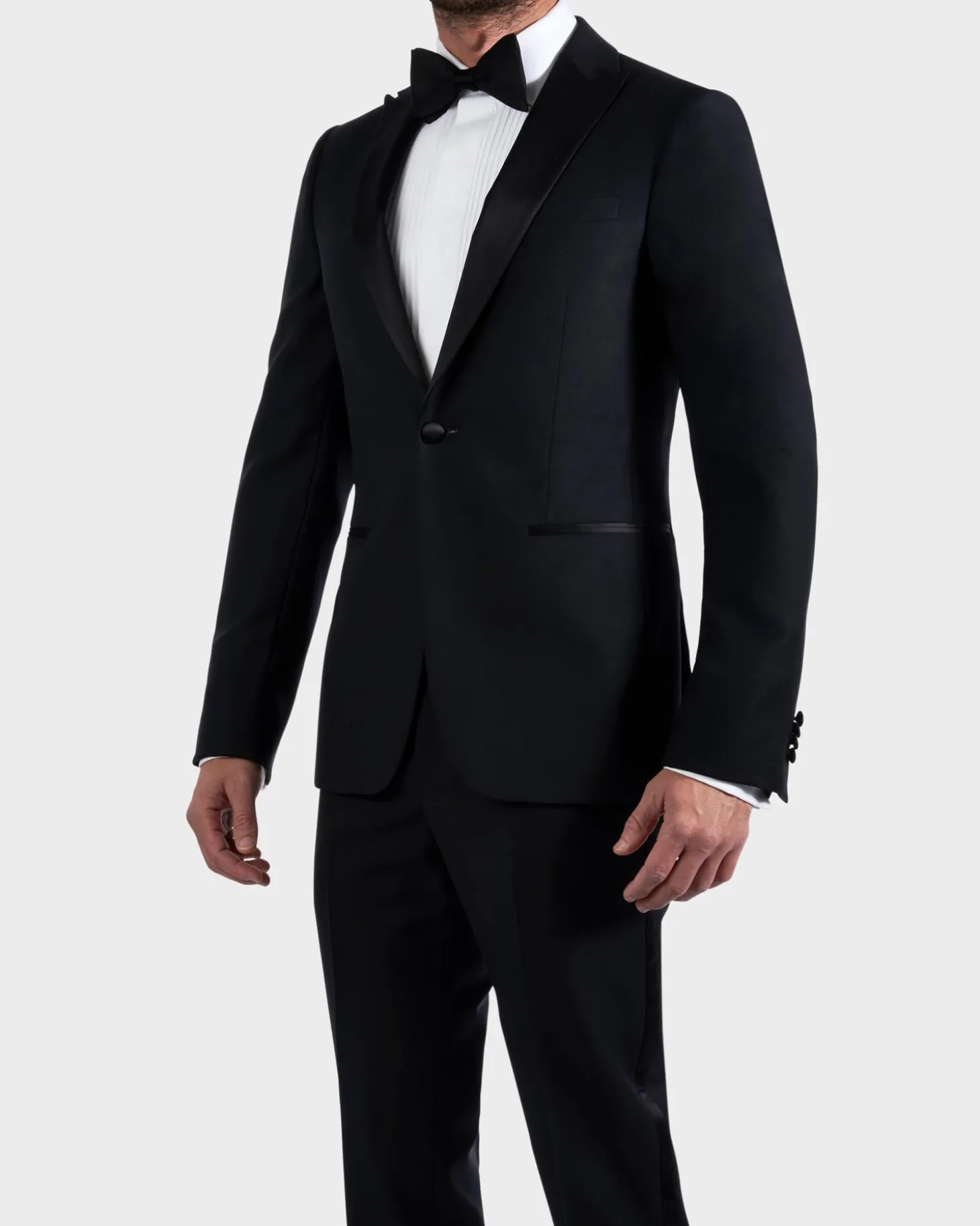 Black Pure Wool Peak Lapel Dinner Suit